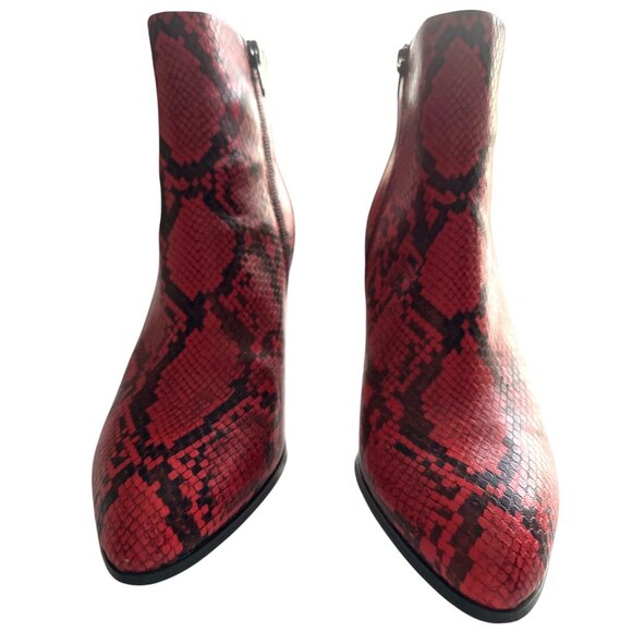 BCBGENERATION Red Snake Print Ankle Boots Block Heels Side Zipper Size 7.5 - Picture 2 of 9